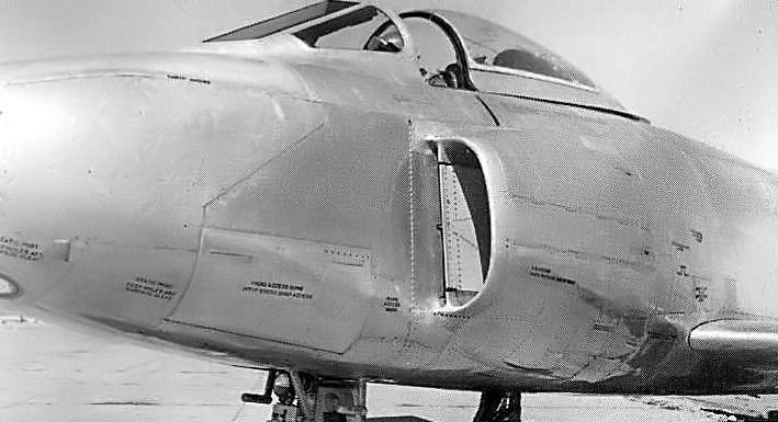 Entrée d'air modifié du YF-93A